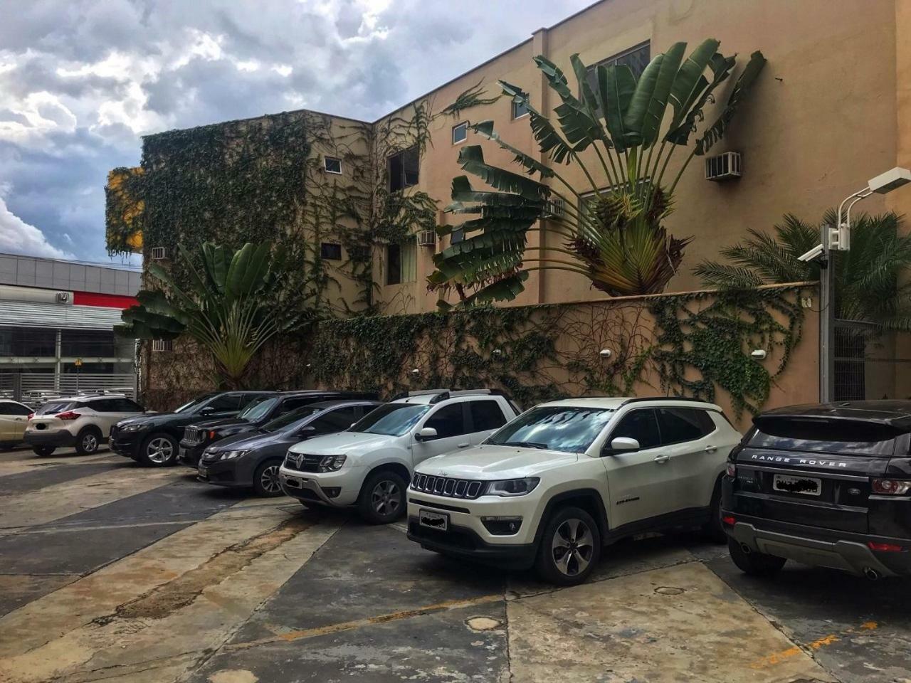 Pousada Cerrado Goiania Bagian luar foto